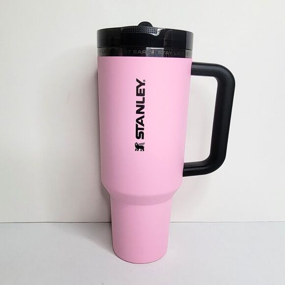 MESSI GOAT PINK X STANLEY Quencher Protour Flip Straw 40 oz Tumbler NEW IN BOX - Picture 2 of 11